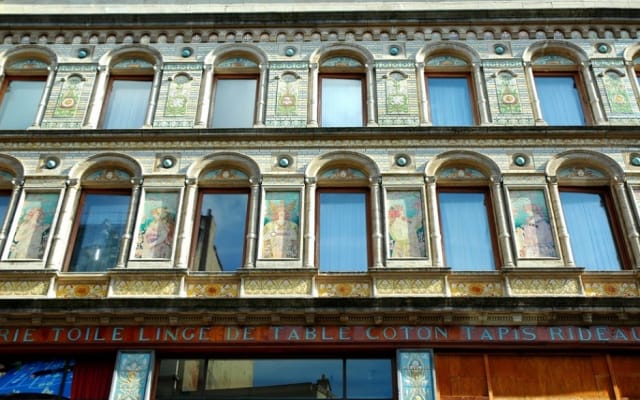 Craves Hotel