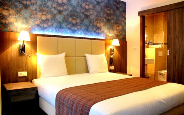 Dansaert Hotel