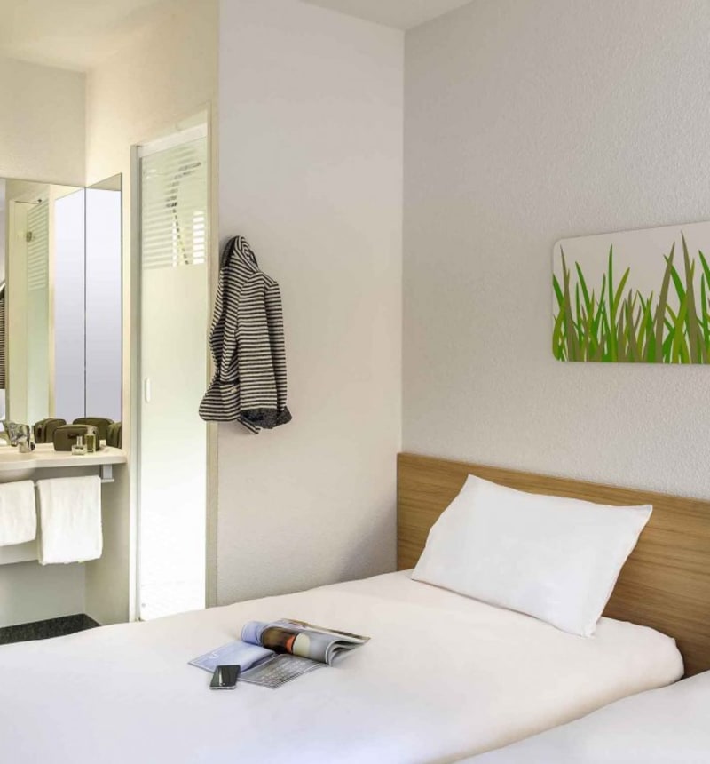 chambre en journée ibis budget roanne