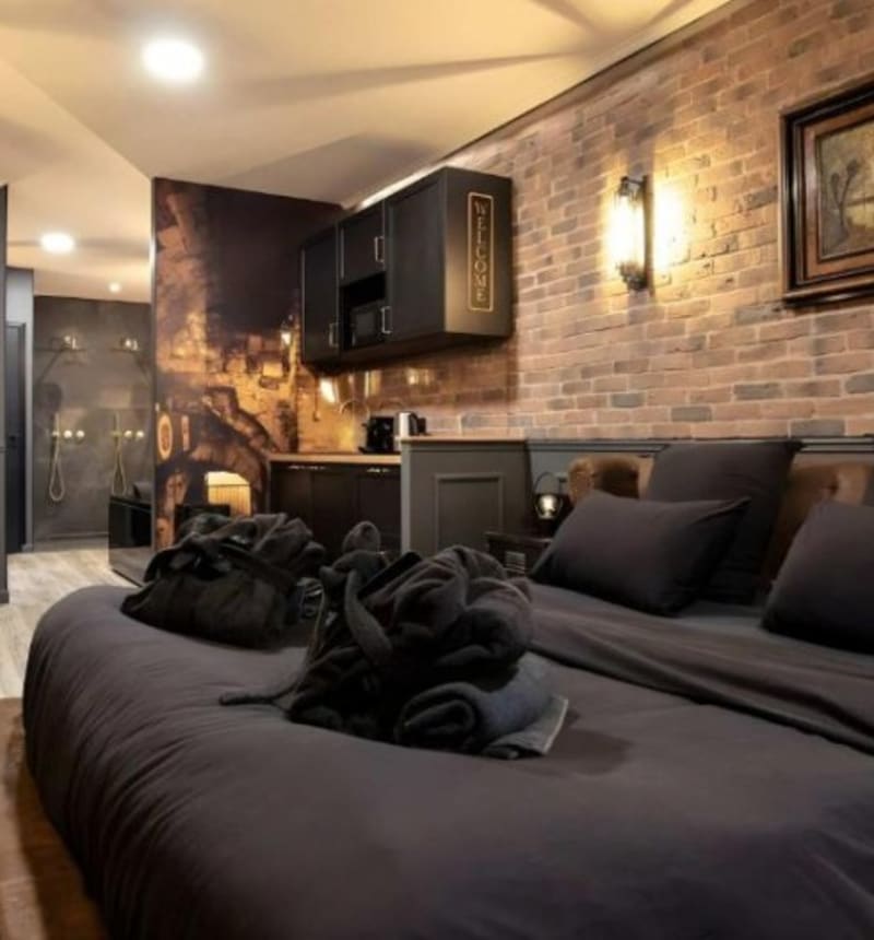 La Suite des Arcades Grand place Sauna et Balneo