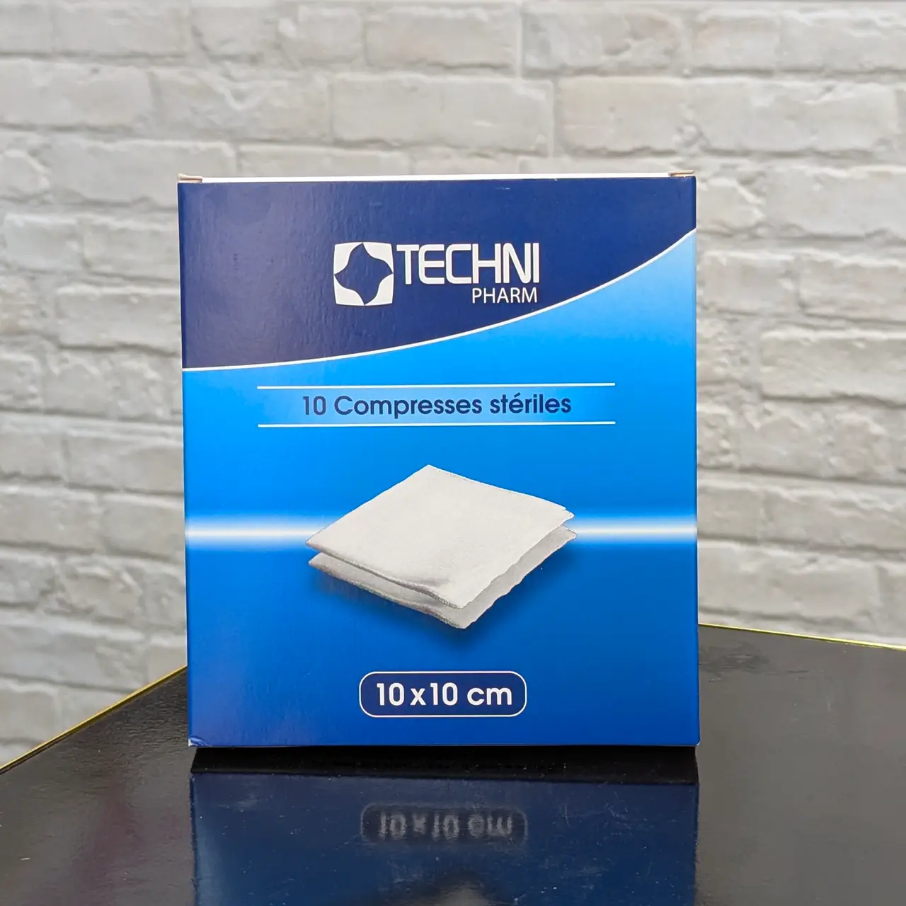 Techni-Pharm – Compresses Stériles 10 × 10 cm – 10 pièces