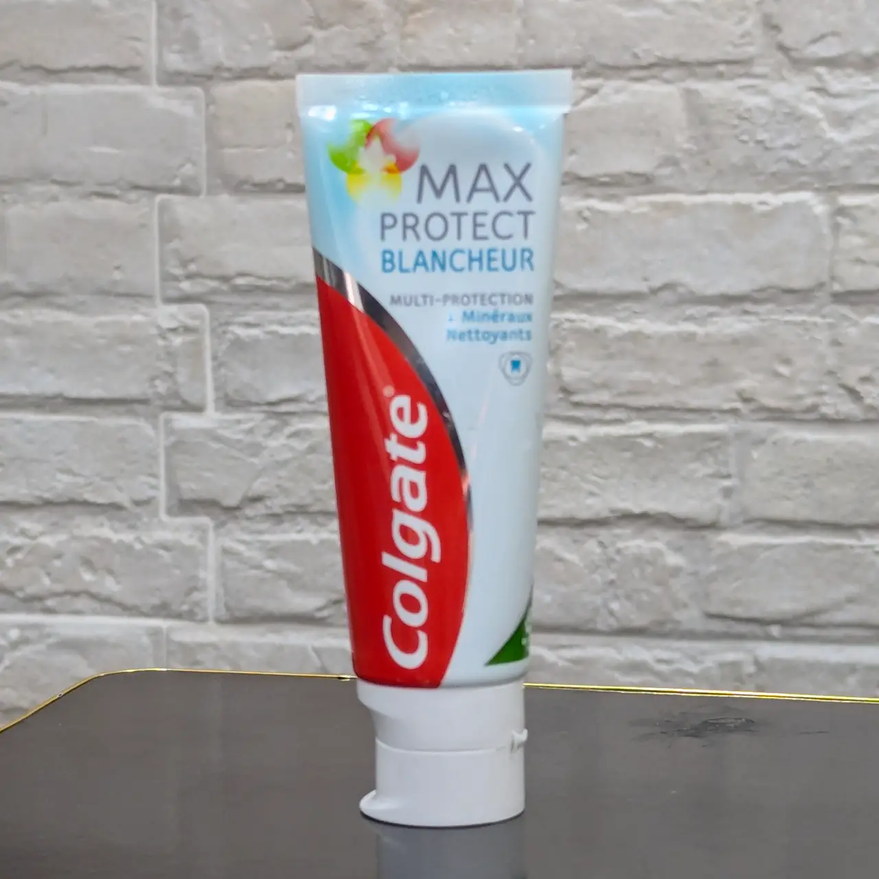 Colgate Max Protect Blancheur – Dentifrice 75 ml