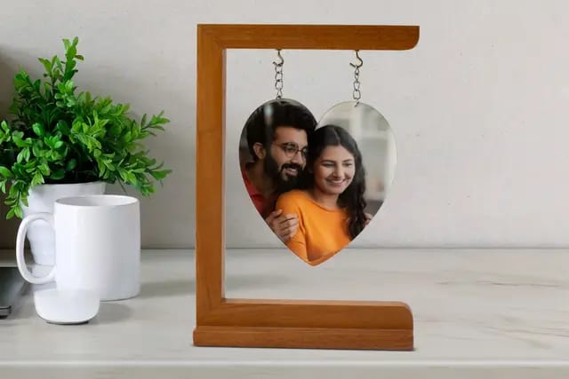 Photo Pendant Wooden Stand 3