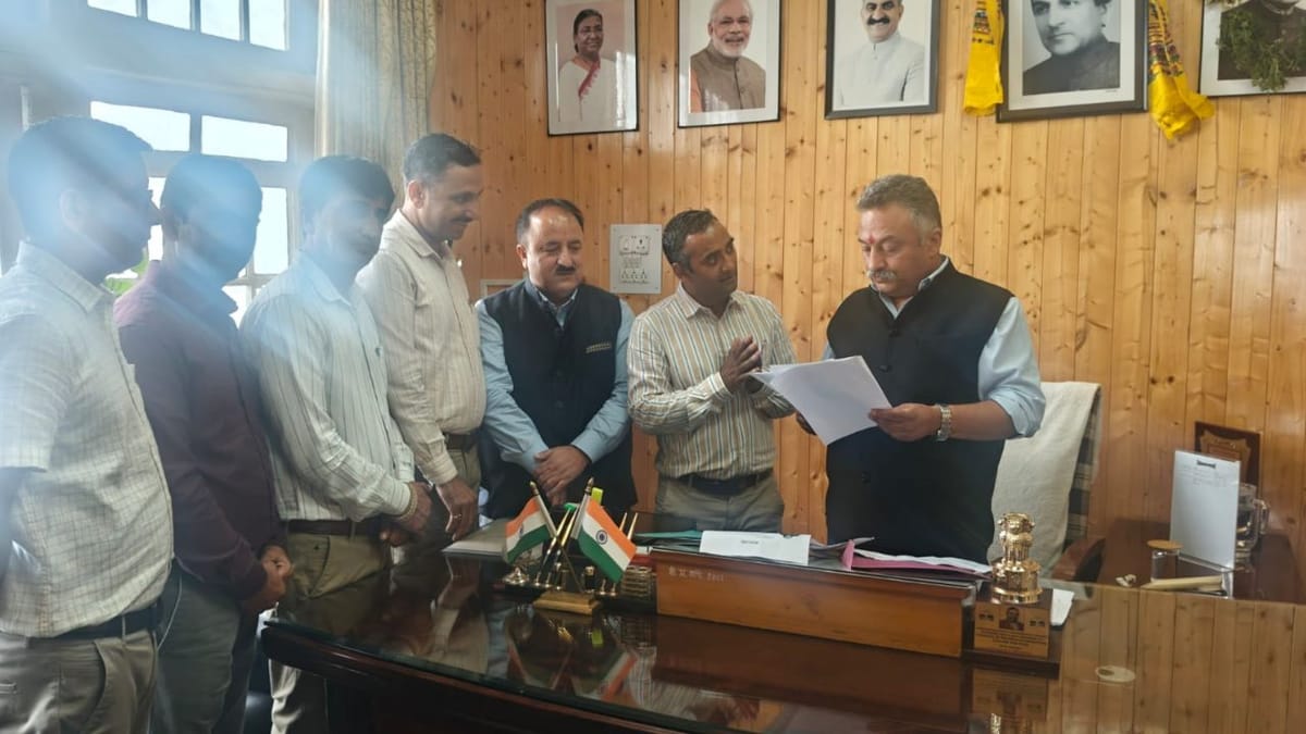 हिमाचल स्कूल प्रवक्ता संघ की शिक्षा मंत्री से मुलाकात: चार प्रमुख मांगें और आश्वासन (Himachal Education Demands)