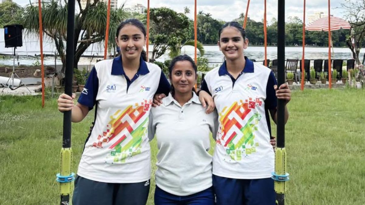 हिमाचल की बेटियां लहरों की महारानी: अर्चिता-श्रेया ने राष्ट्रीय रोइंग (National Rowing) में जीता लगातार दूसरा स्वर्ण पदक