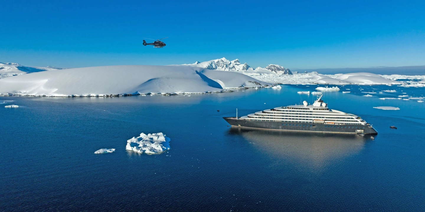 Scenic Eclipse at Fish Islands1