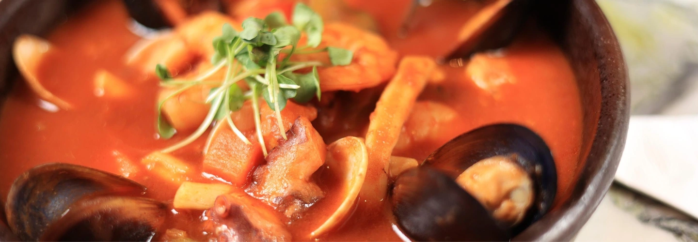 ECRC Portuguese Cataplana Stew with clams