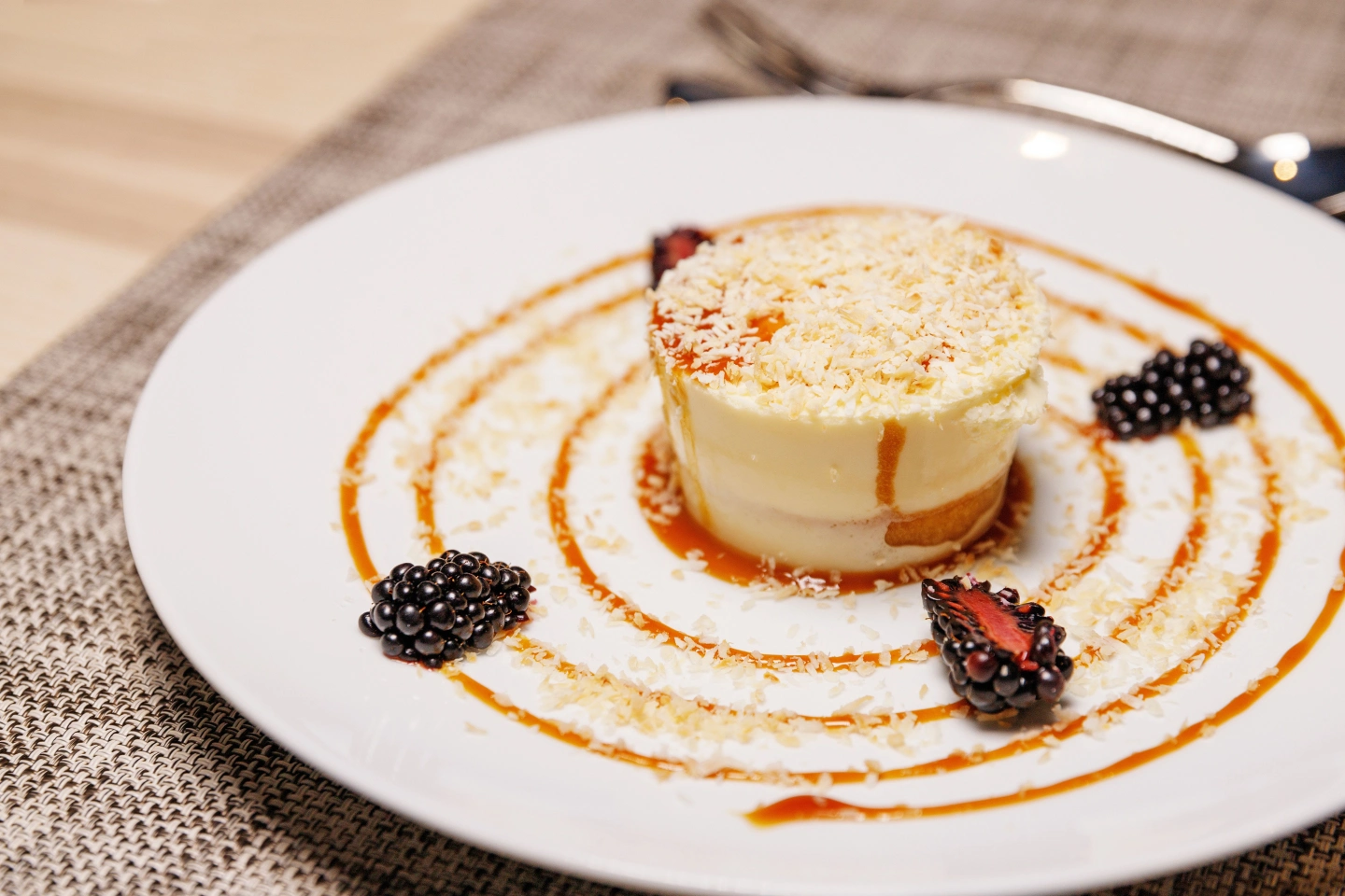 La Cucina Dining on Emerald Azzurra