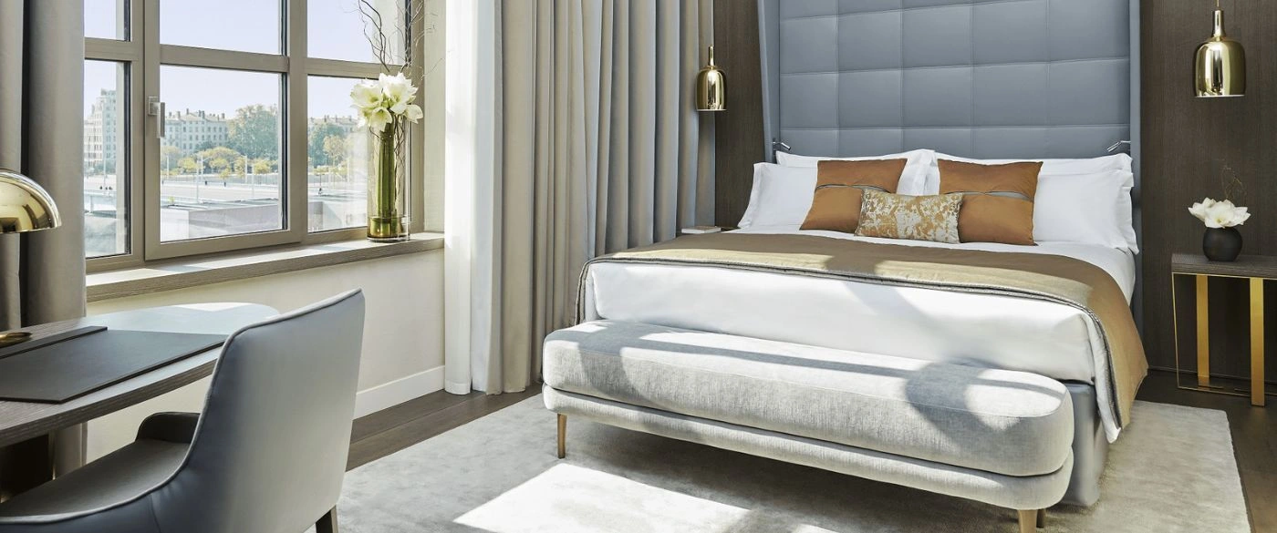 Room in Hotel Dieu, Lyon