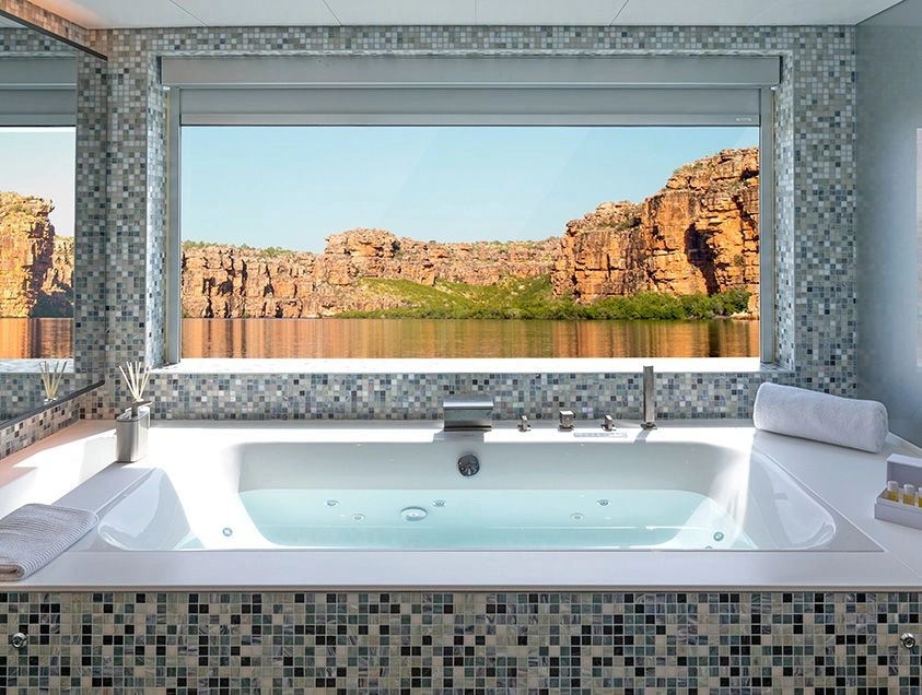 Owners-Penthouse-Suite-Sceni