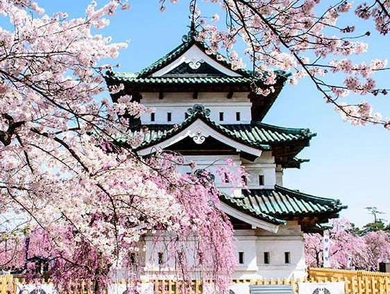 Hirosaki_castle_Japan