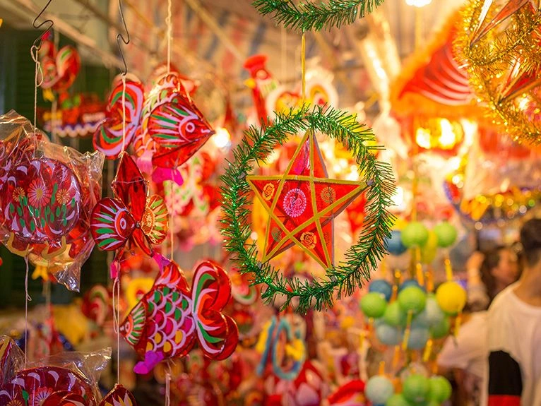Mid-Autumn festival market in Vietnam