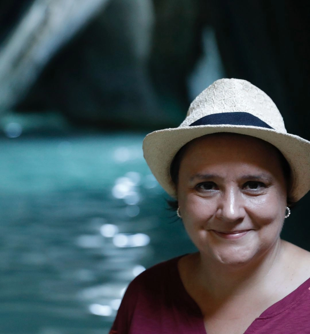 Susan Calman discovering hidden caves in the Caribbean