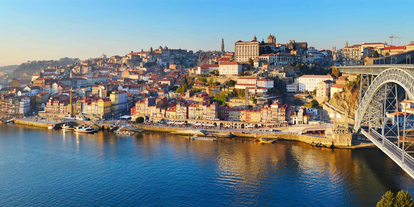 Porto Skyline