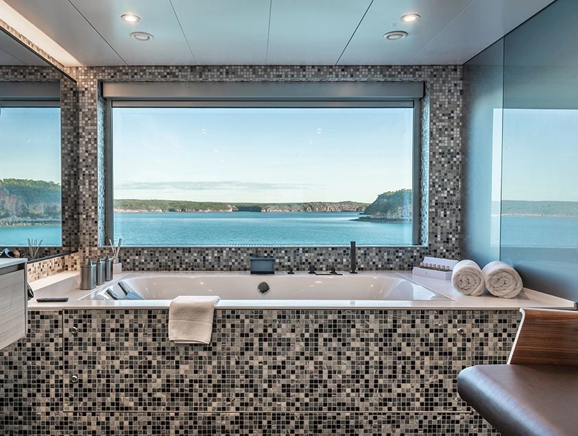 Owners Penthouse Suite-Scenic Eclipse II Bathroom