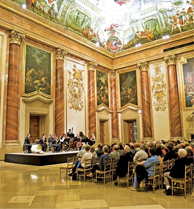 Be immersed in exclusive cultural events in Vienna