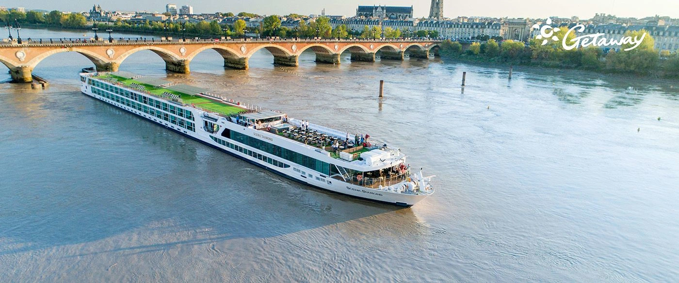 SCER Scenic Diamond Bordeaux Pont de Pierre Bordeaux France