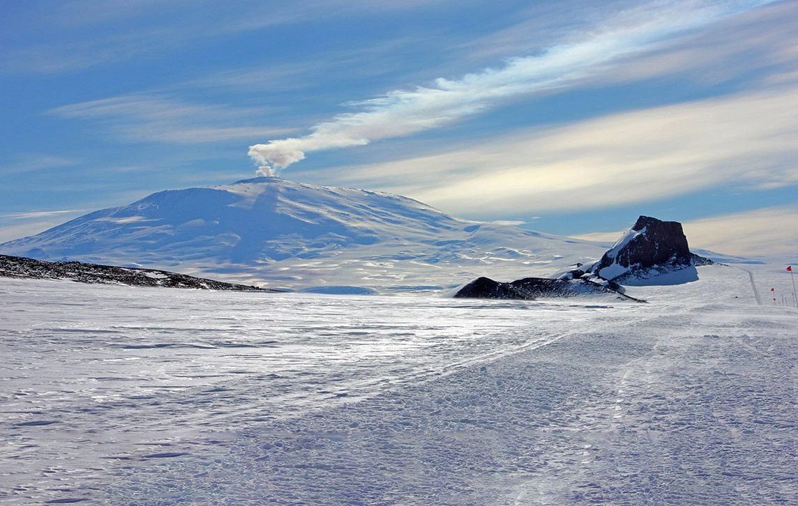 Mount erebus