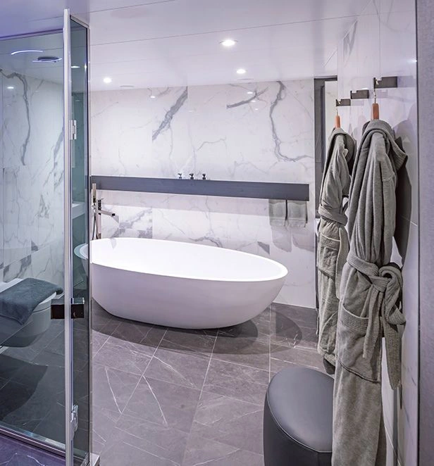 SE_Panorama_Suite_Bathroom