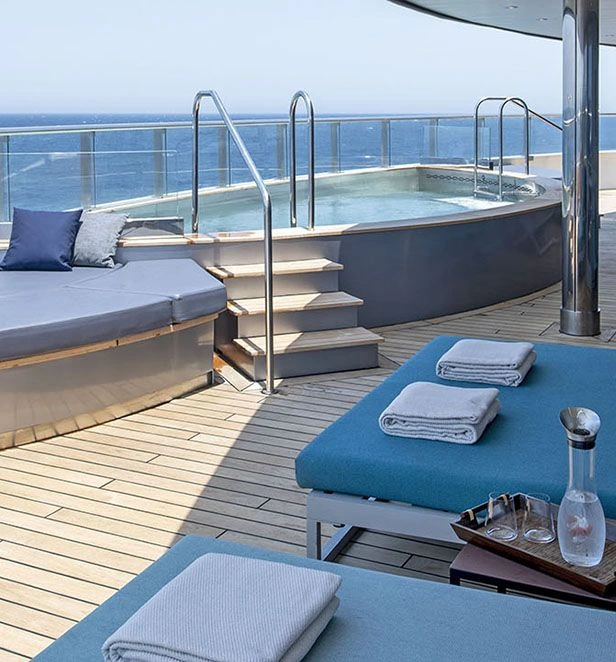 Senses Spa Vitality Pool