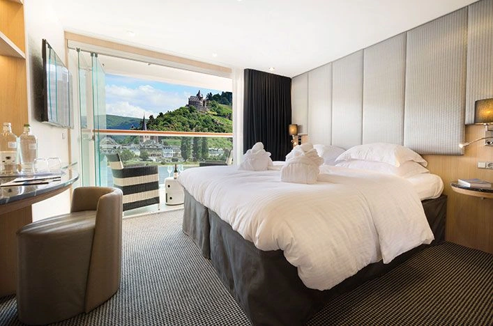 Scenic Gem standart balcony suite