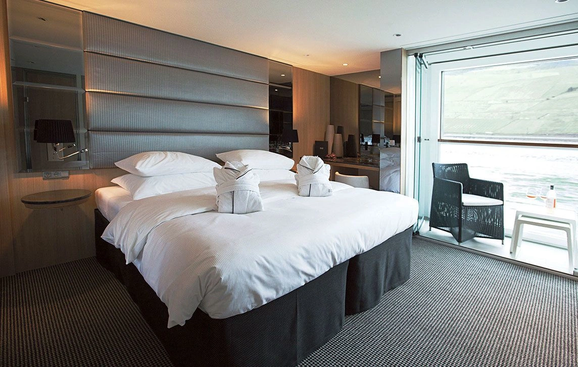 Jasper Deluxe Balcony Suite