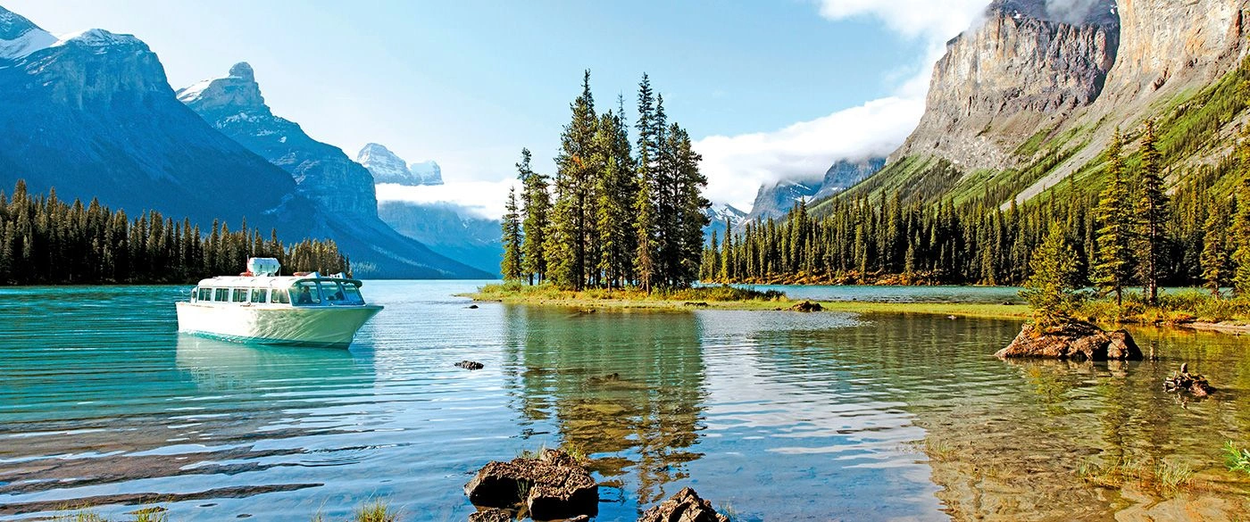 Lake cruise, Mikeseehagel, Canada