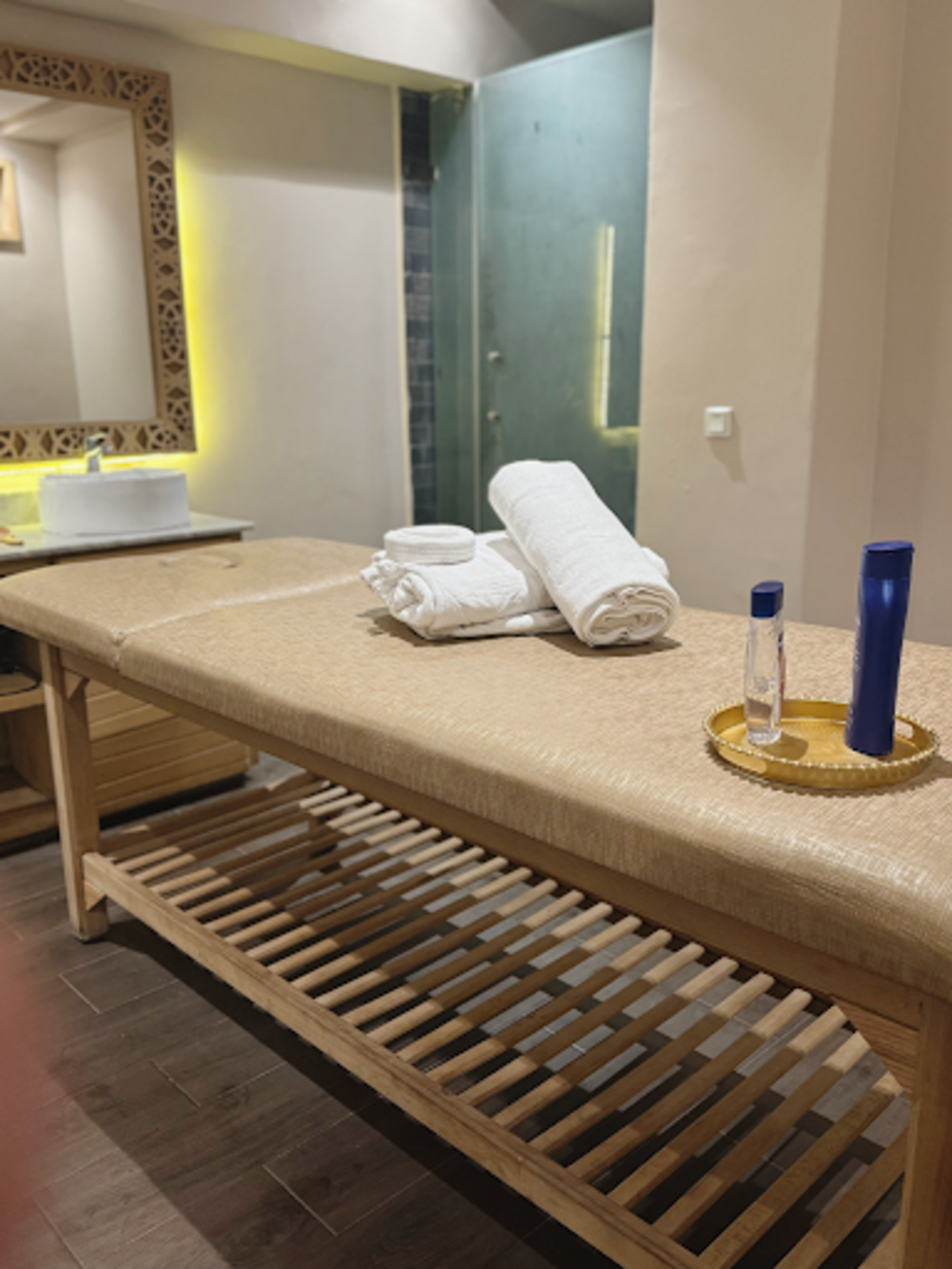 Cochic SPA : Massage Casablanca / Hammam Casablanca / Spa Casablanca / Spa Massage Casablanca - logo