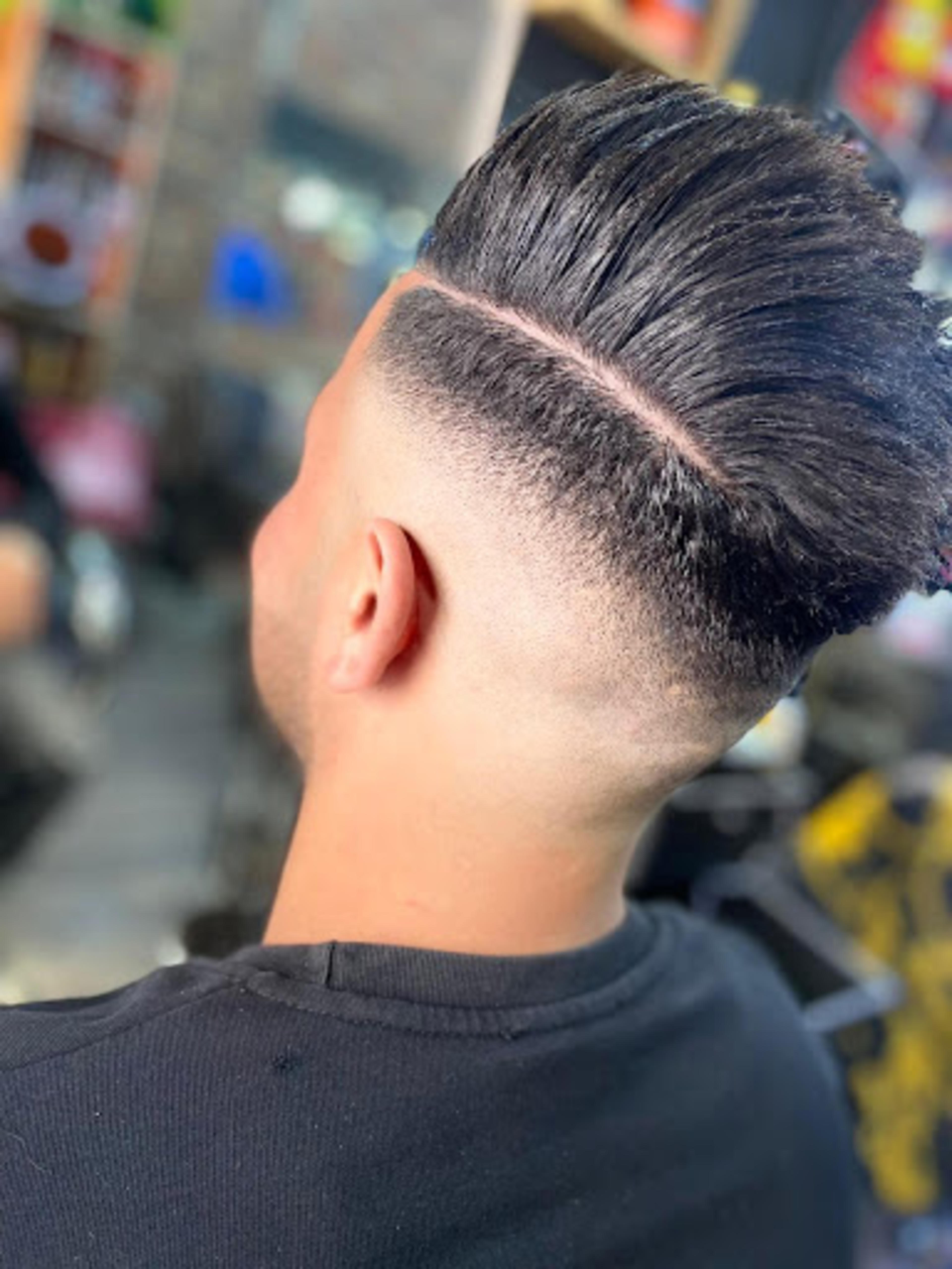 Golden Barber Qasiwi - logo