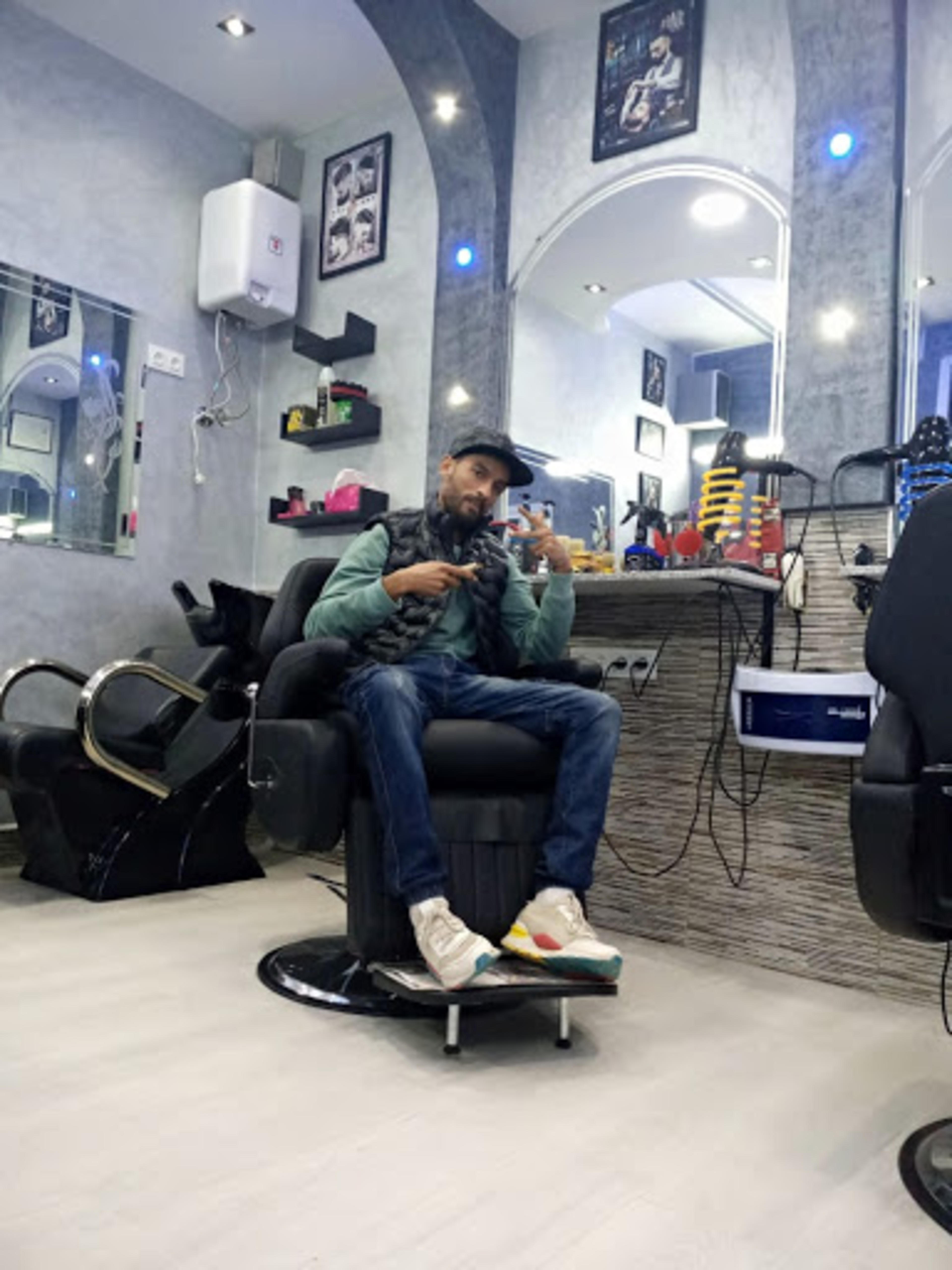 Barber lotfi&zouhir - logo