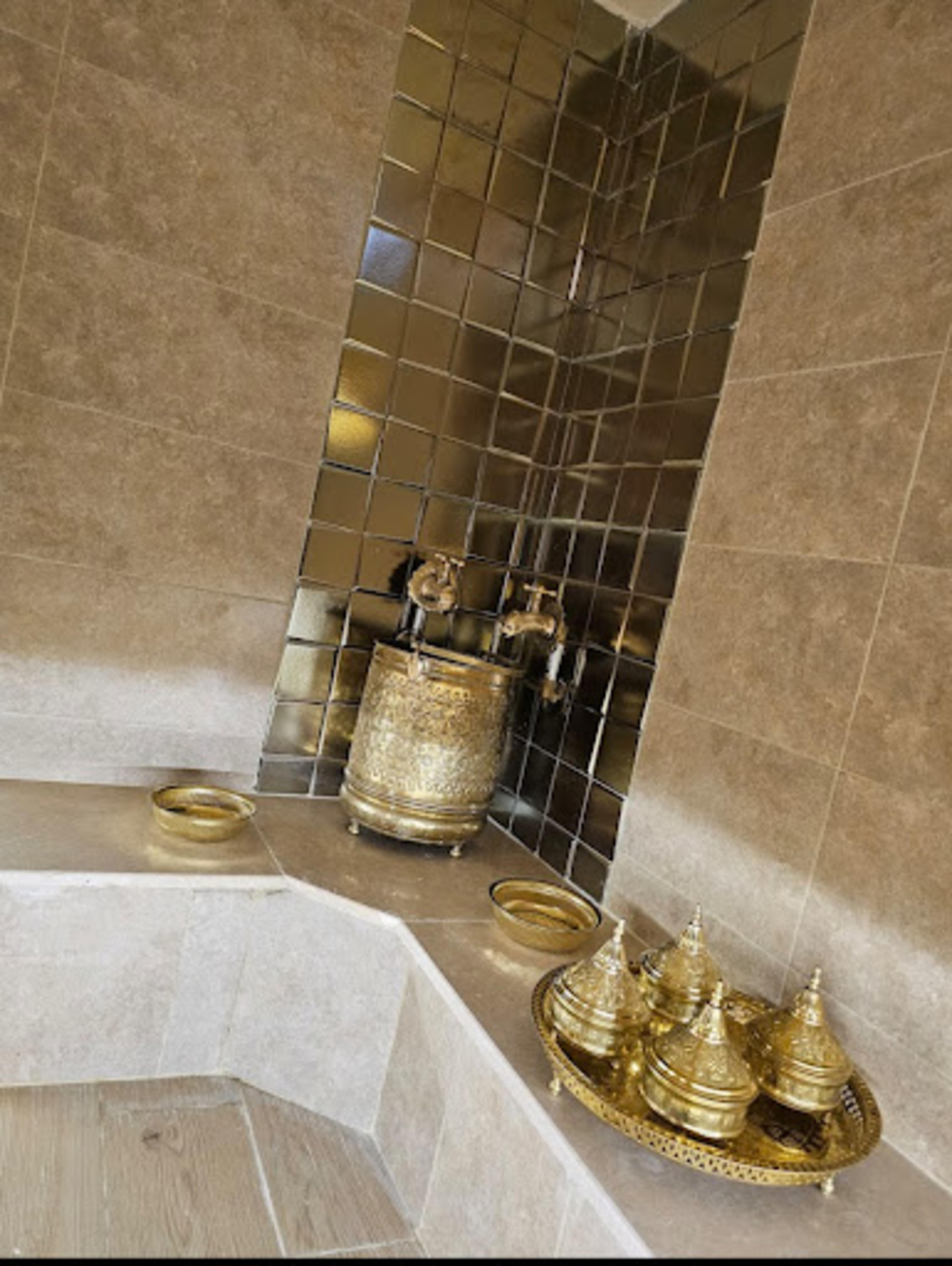 Tala Center Spa SALÉ / Coiffure / Centre de Beauté et Onglerie - logo