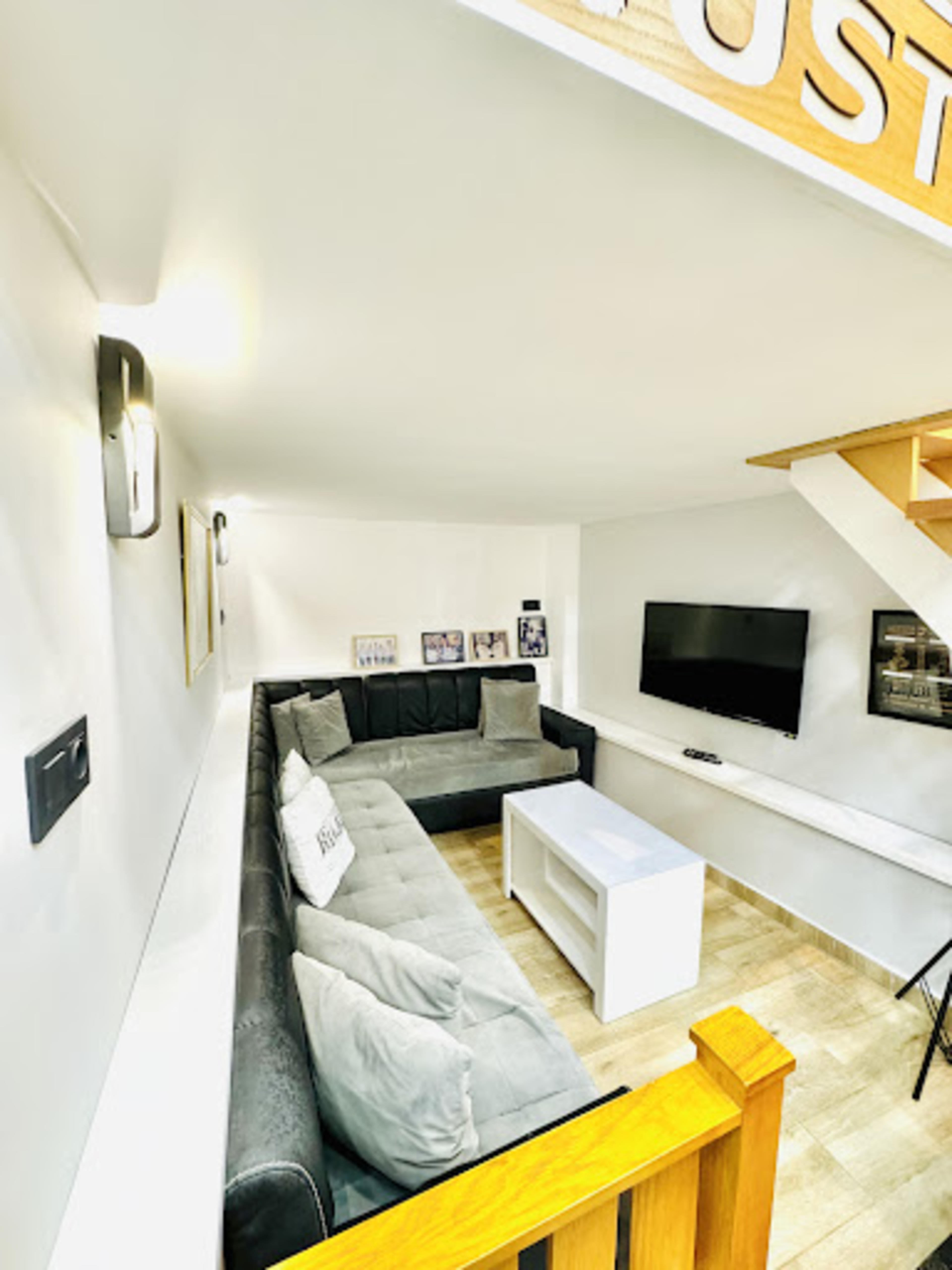 Moustache Barber - (Hijama) - 3