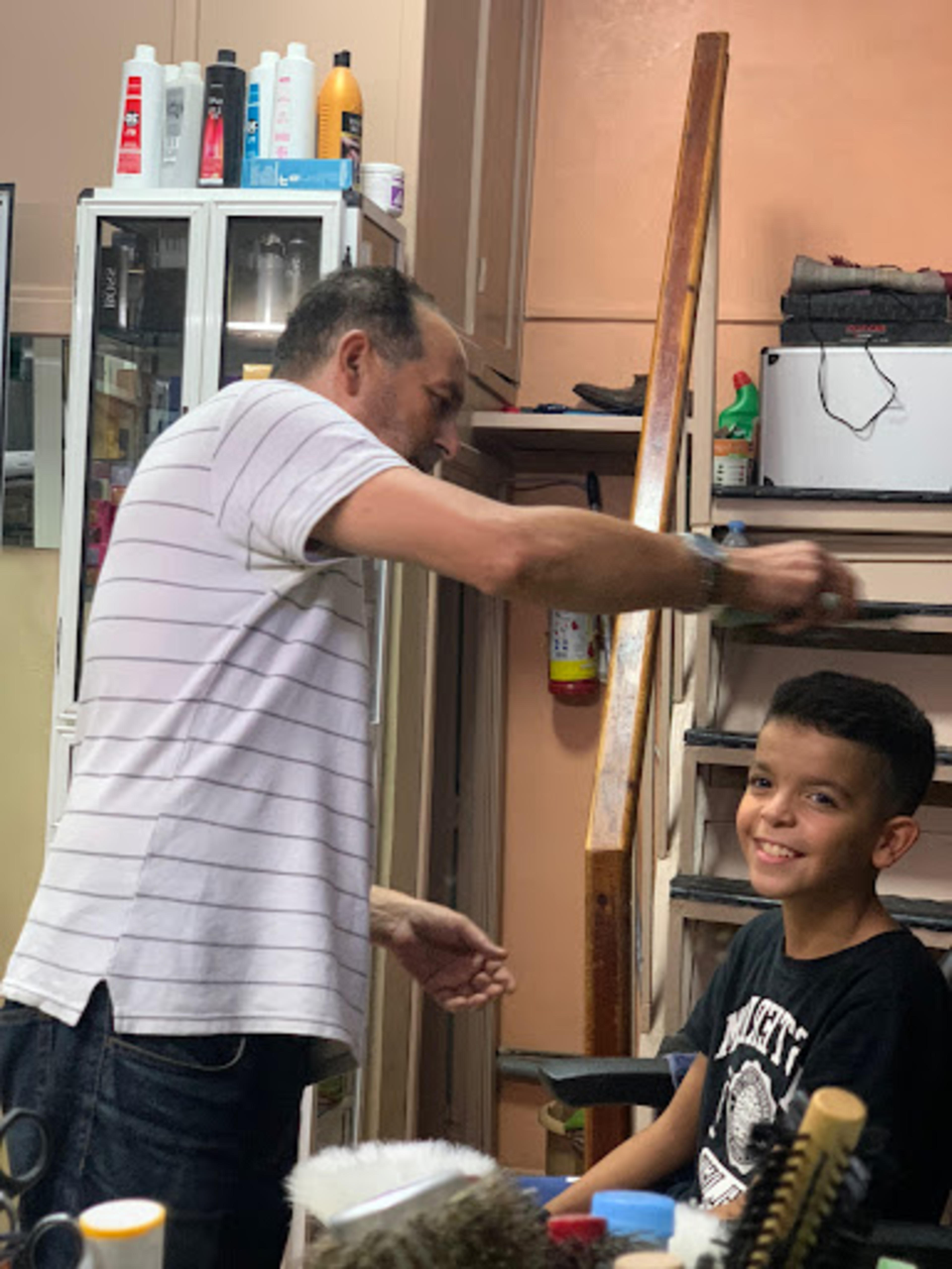 Peluqueria Salon El Faik - logo