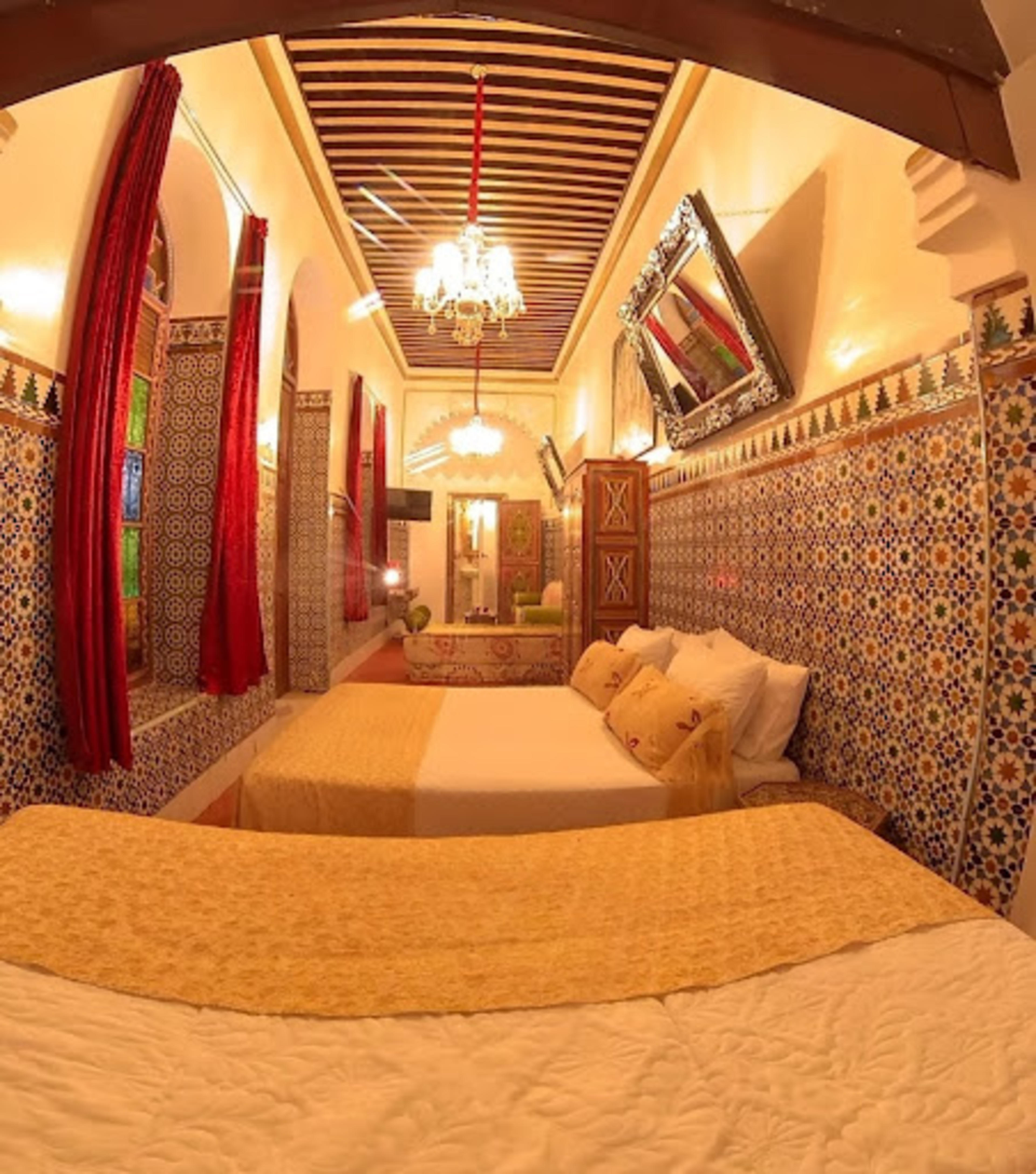 Hotel Riad Las Mil y una Noches Tetuan - logo