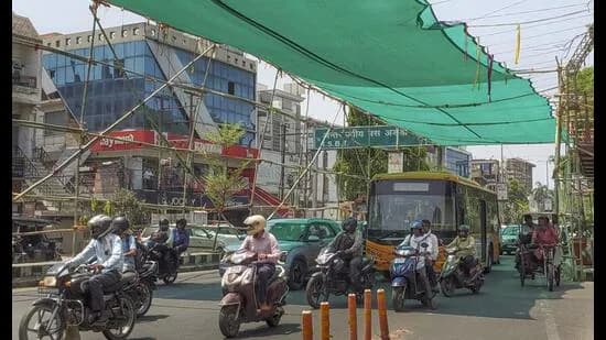 Lucknow Weather Update:आज कैसा रहेगा मौसम?