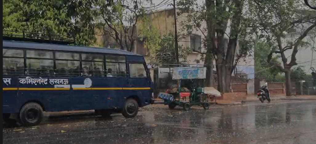 लखनऊ में झमाझम बारिश, भीषण गर्मी से मिली बड़ी राहत