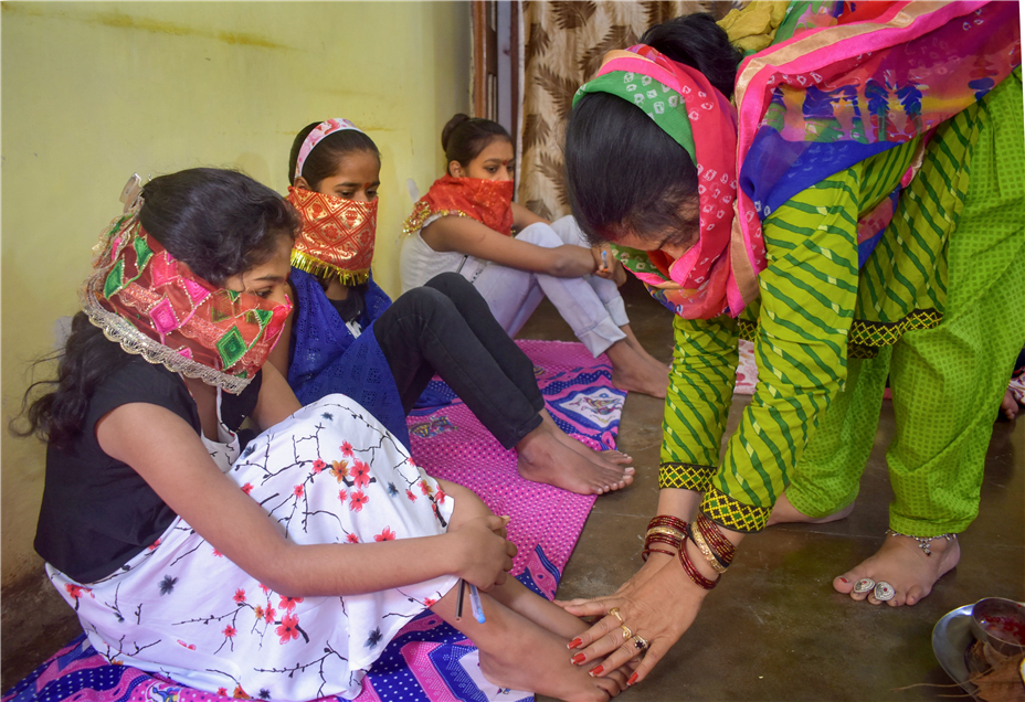 अष्टमी-नवमी कब है? जानें पूजा विधि और हर उम्र की कन्या का फल