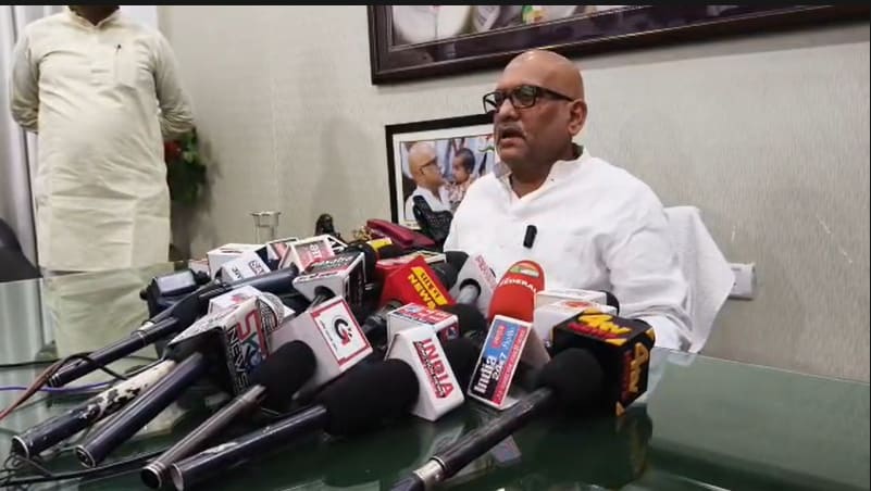 लखनऊ: कांग्रेस प्रदेश अध्यक्ष अजय राय का सरकार पर हमला, महंगाई से लेकर स्मार्ट मीटर तक उठाए सवाल