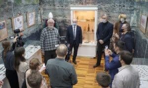 гости на открытие выставки