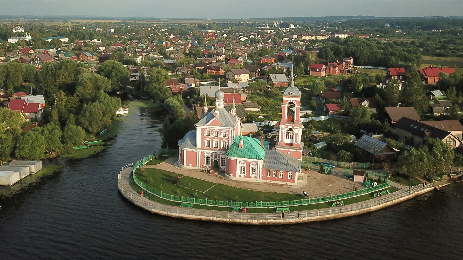 вид на Переславль-Залесский сверху
