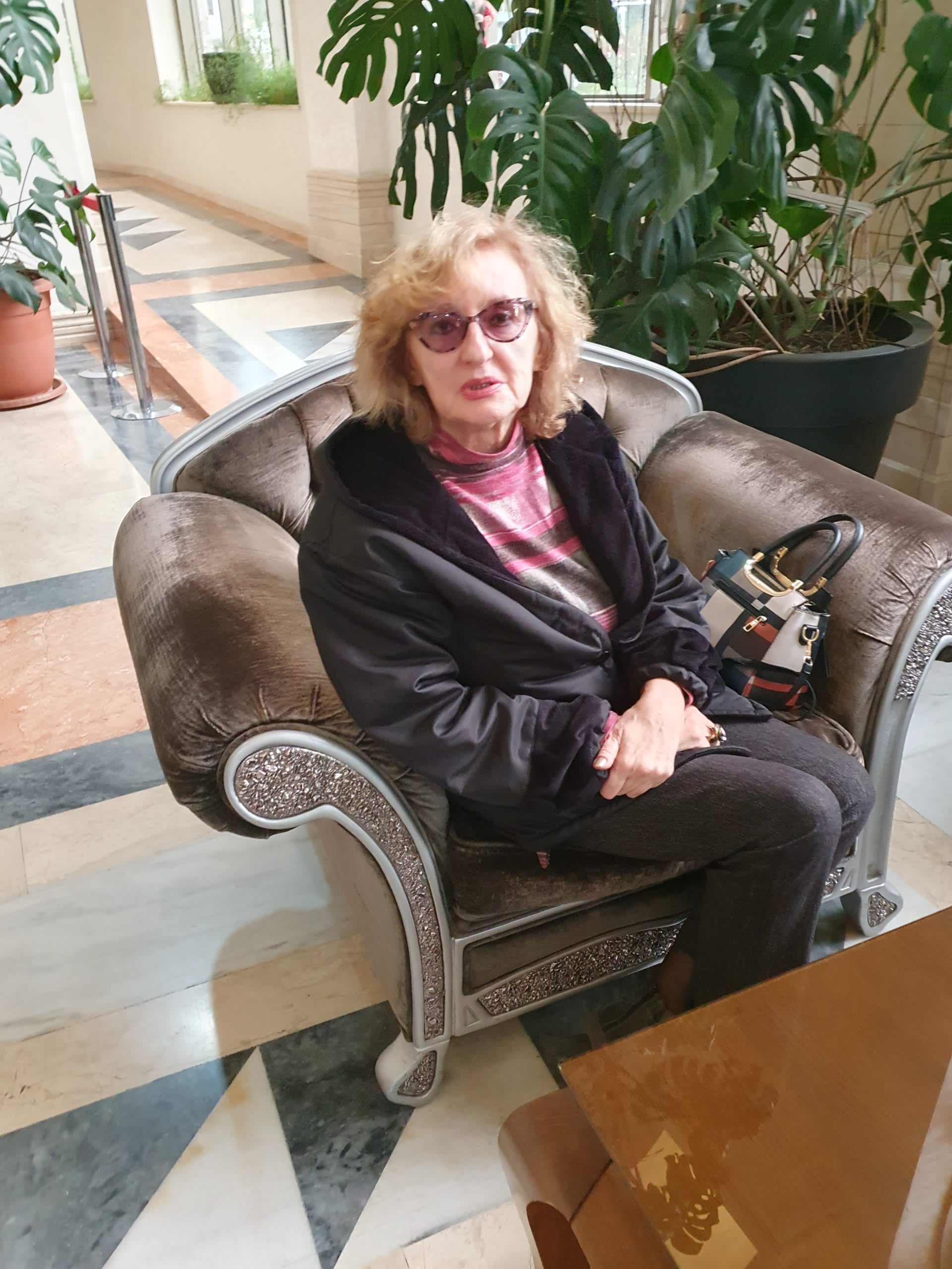Элина Гургенидзе в кресле