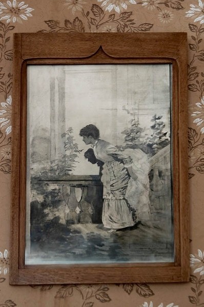 картина с женщиной