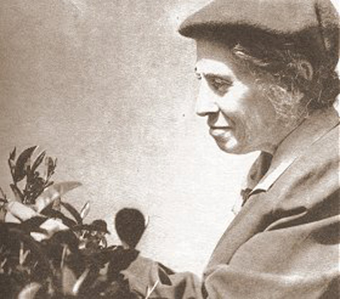 чёрно белое фото Ксении Бахтадзе