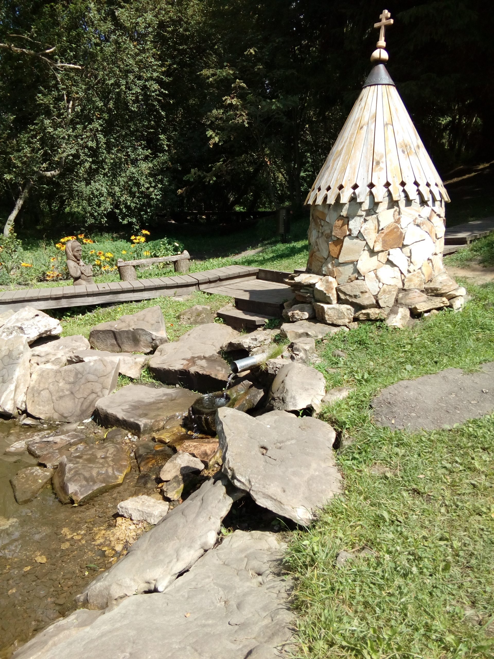 ручей образующий реку Оку