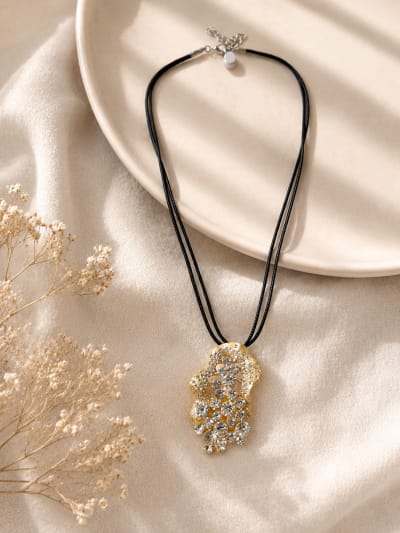 ✨ GOVIRA Aurora Cascade Crystal Pendant Necklace 💎