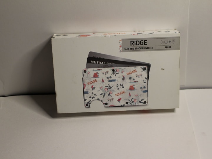Ridge wallet