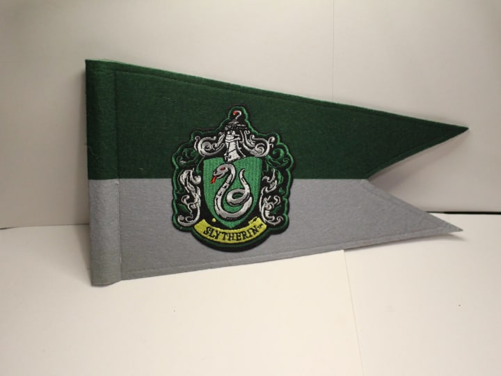 Harry Potter Slytherin House Pennant