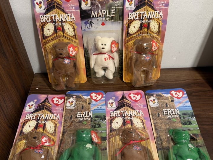 Ty McDonald’s International Teenie Beanie Bears — Lot of 7