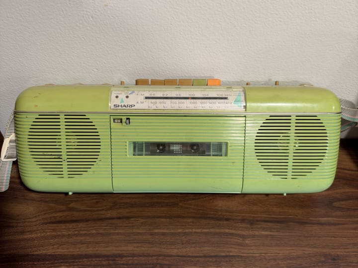 Sharp QT-50 Green AM/FM Stereo Cassette Boombox