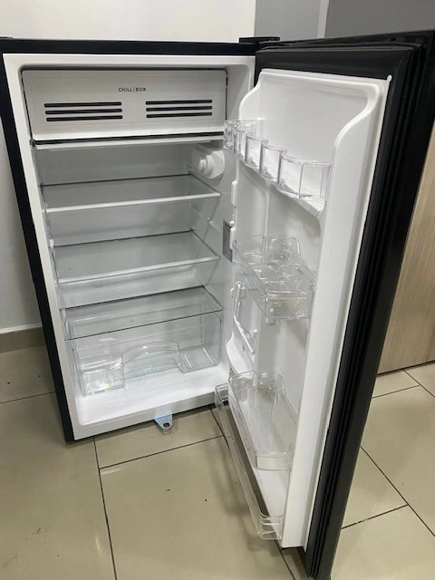Liquidación Lote Muebles de Oficina Semi Nuevos | 1 Unidad por Modelo - Imagen 4